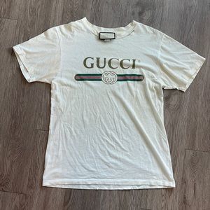 Gucci logo shirt
